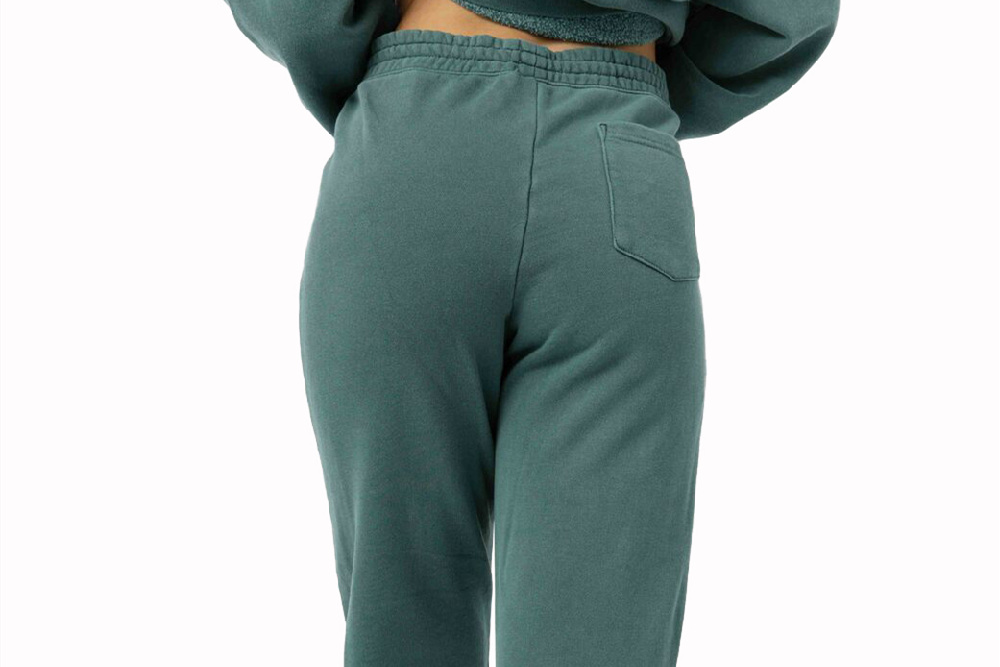 Custom Logo Plain Soft Women Cargo Pants Women Slim Sweatpants - China Yoga  Pants and Stretchy Soft Bottom price