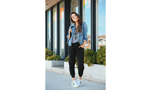 Joggers with denim jacket